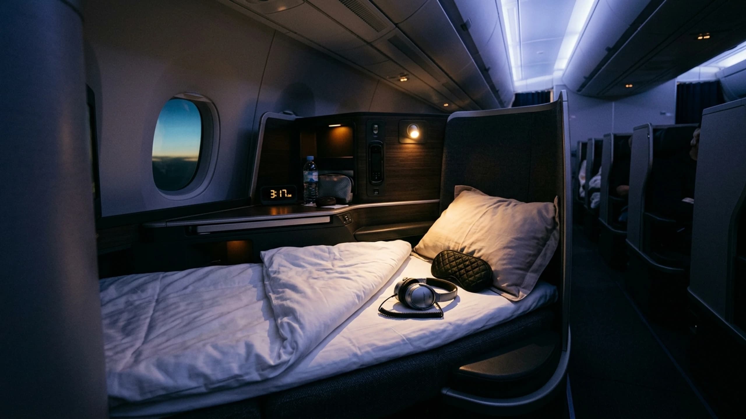 Business Class Red-Eye Survival Guide: How to Actually Sleep at 40,000 Feet