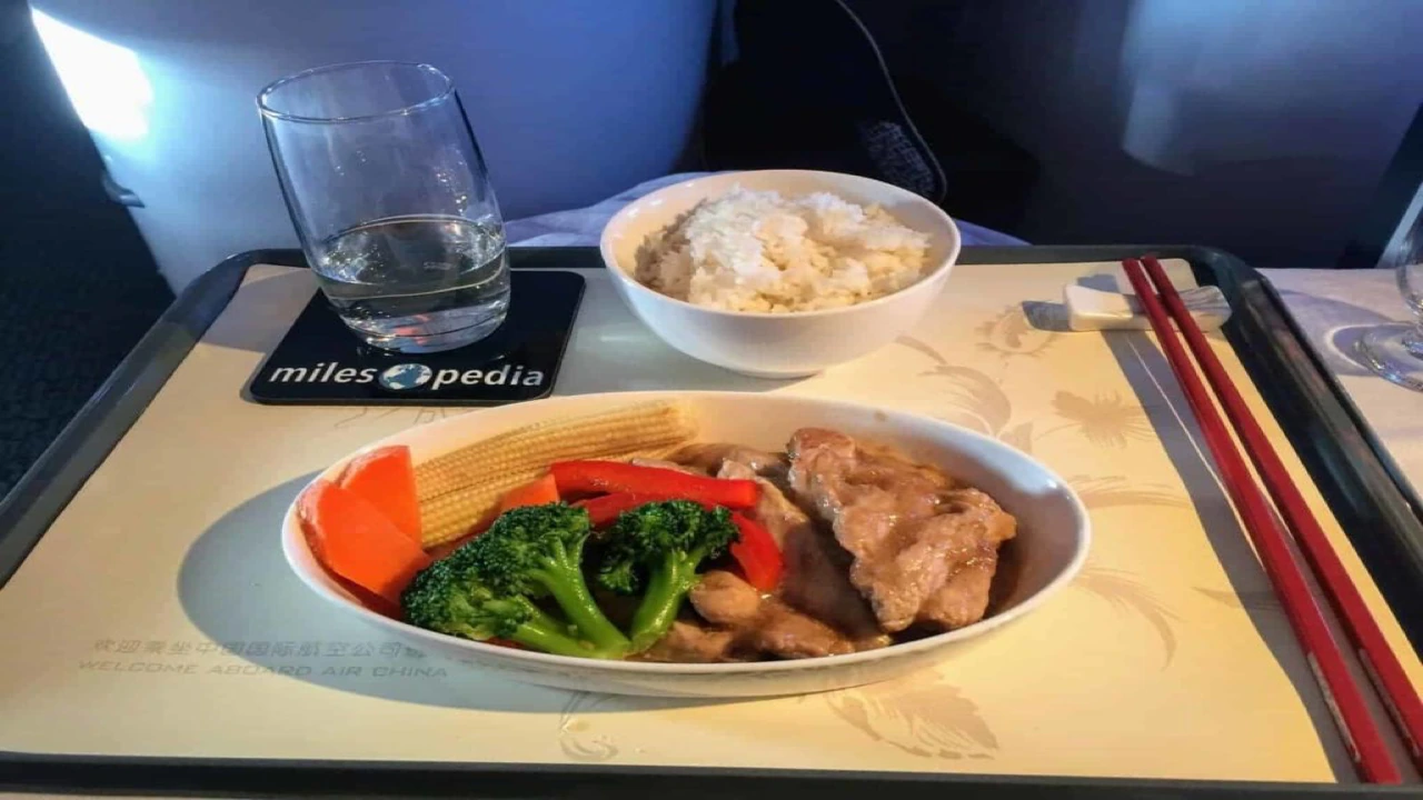 Air China Business Class business class dining and meal service