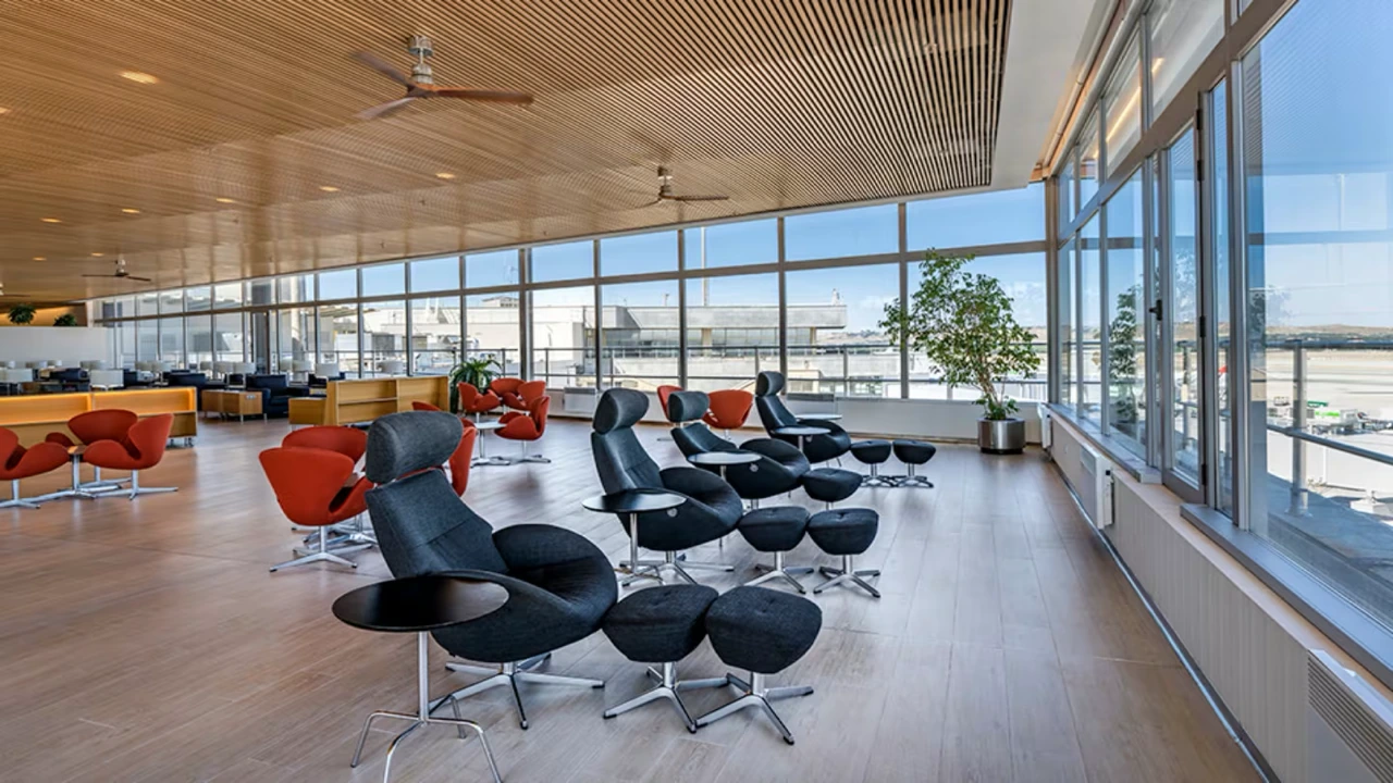 Air Europa Business Class business class airport lounge — Lounge access when flying Air Europa