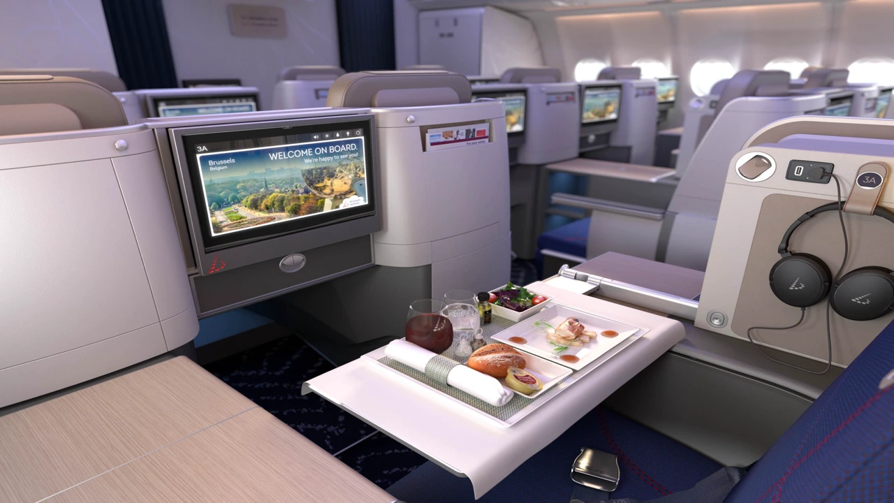 Brussels Airlines Business Class business class dining and meal service