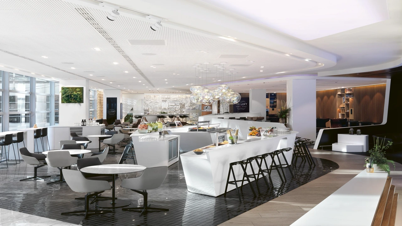 Brussels Airlines Business Class business class airport lounge — Lounge access when flying Brussels Airlines