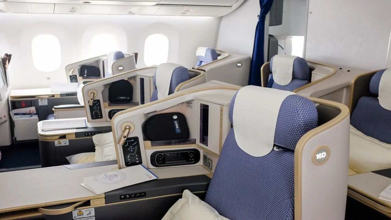 China Southern Airlines Business Class business class cabin details