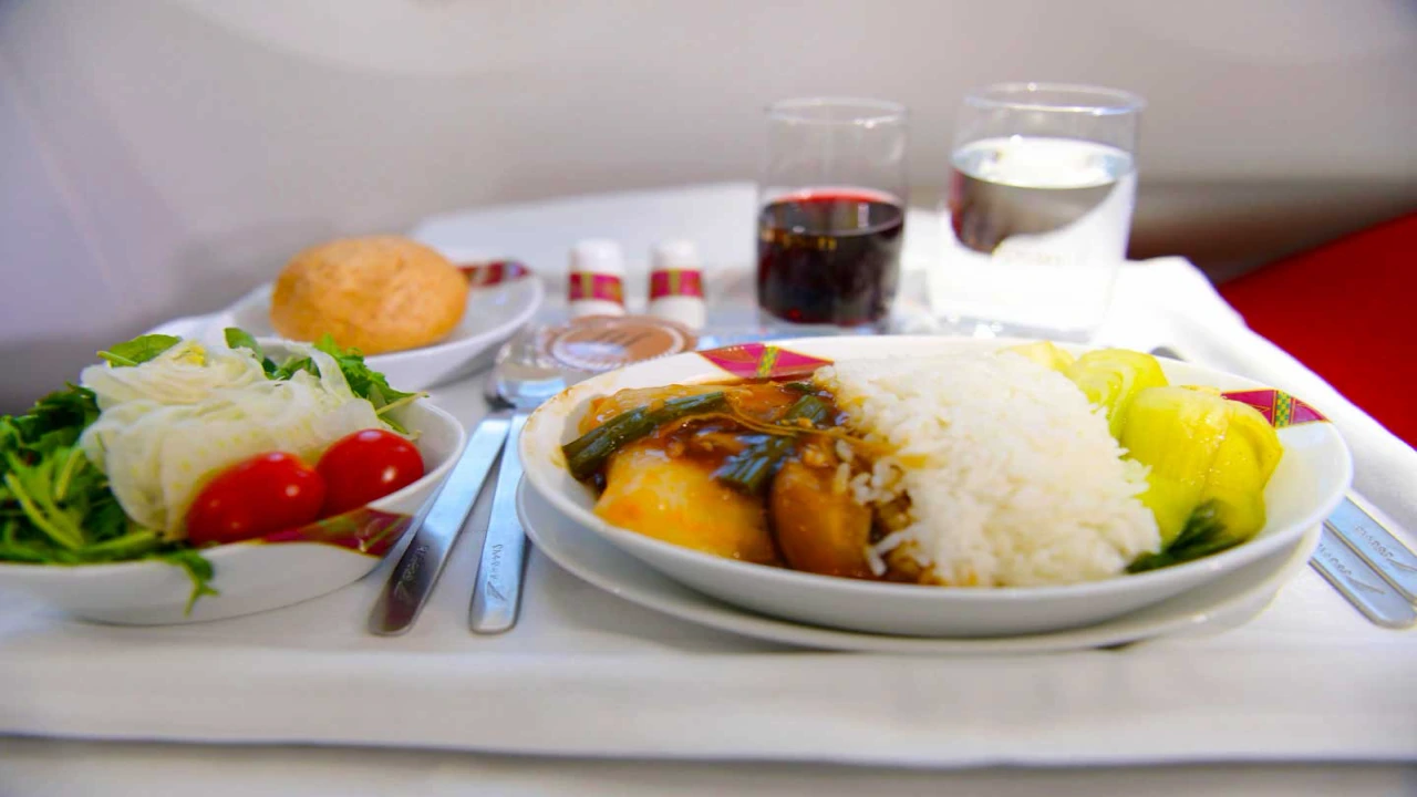 Ethiopian Airlines Business Class business class dining and meal service