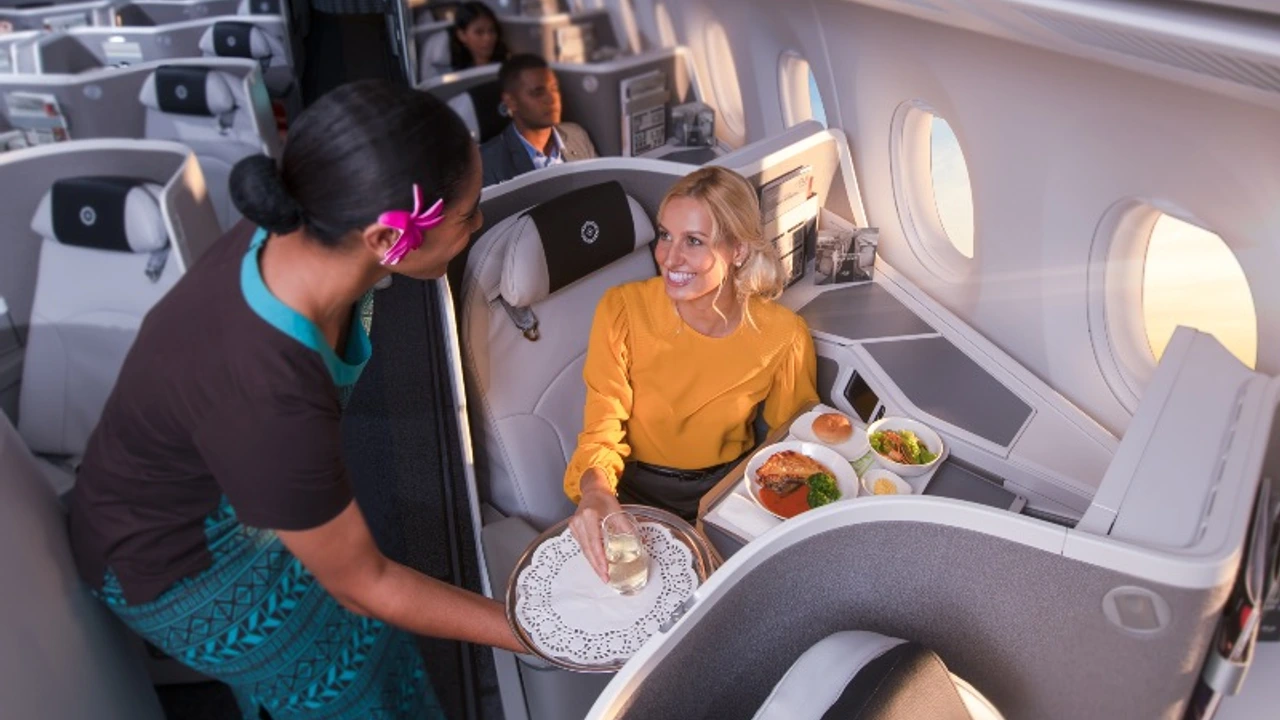 Fiji Airways Business Class business class dining and meal service