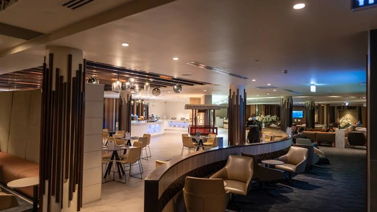 Fiji Airways Business Class business class airport lounge — Lounge access when flying Fiji Airways