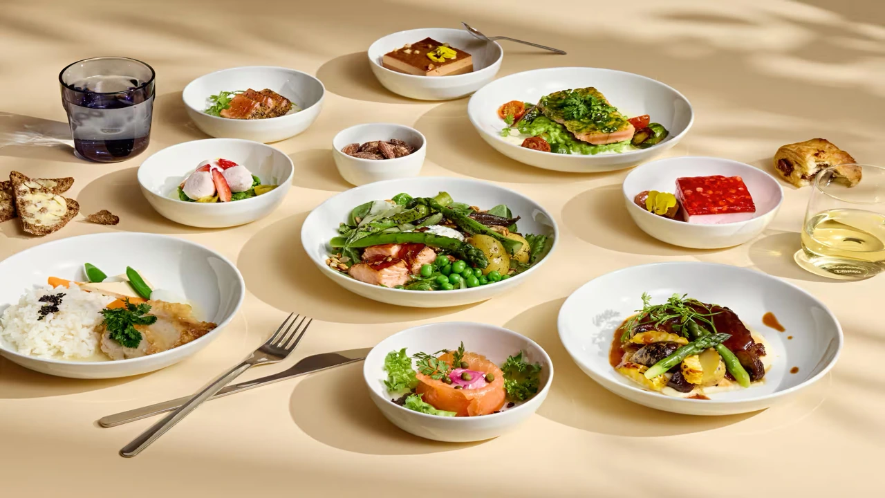 Finnair Business Class business class dining and meal service