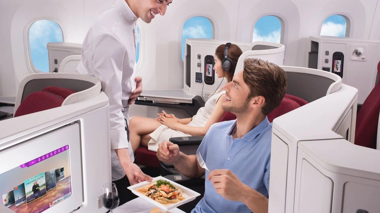 Hainan Airlines Business Class business class dining and meal service