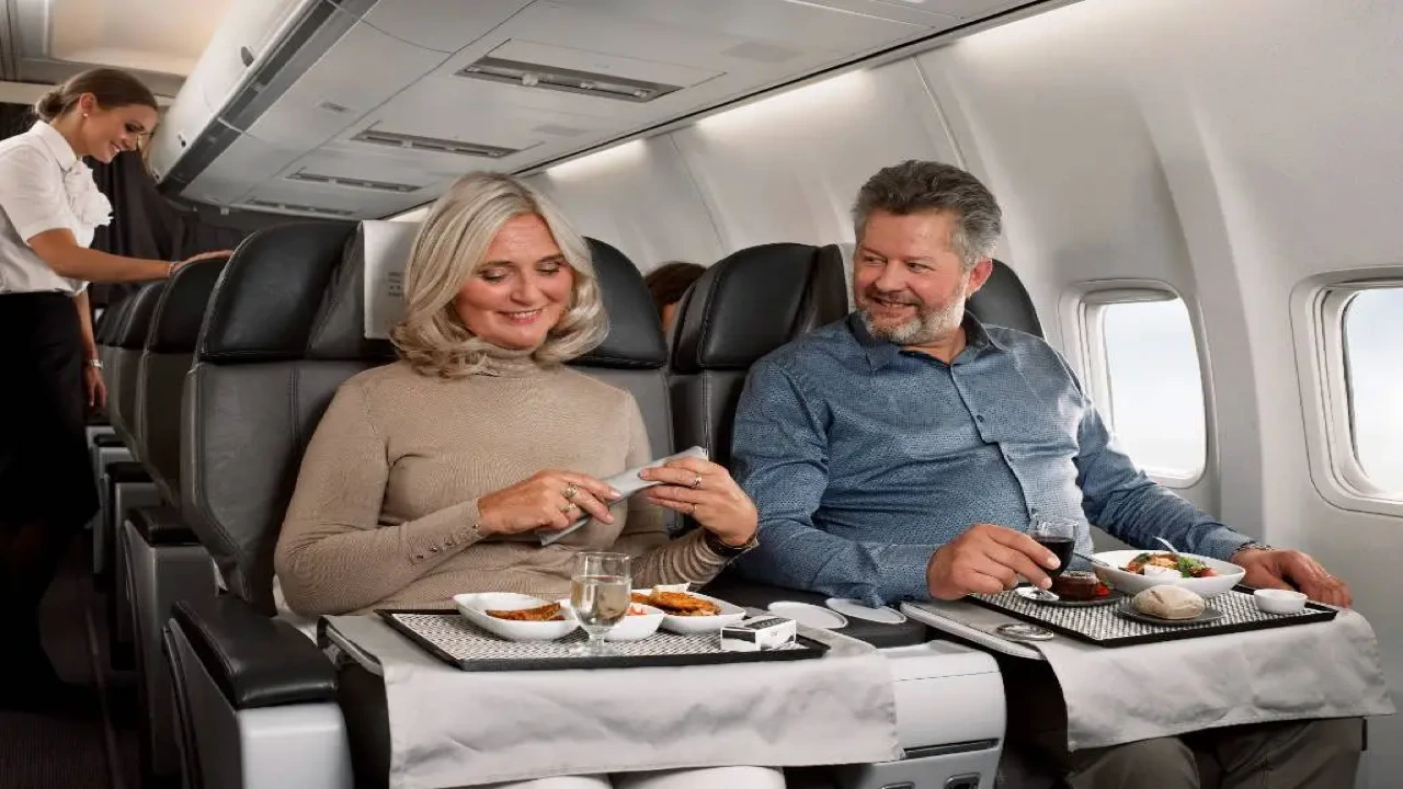 Icelandair Saga Premium business class dining and meal service