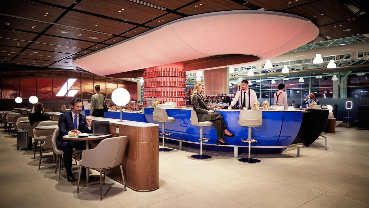 ITA Airways Business Class business class airport lounge — Lounge access when flying ITA Airways