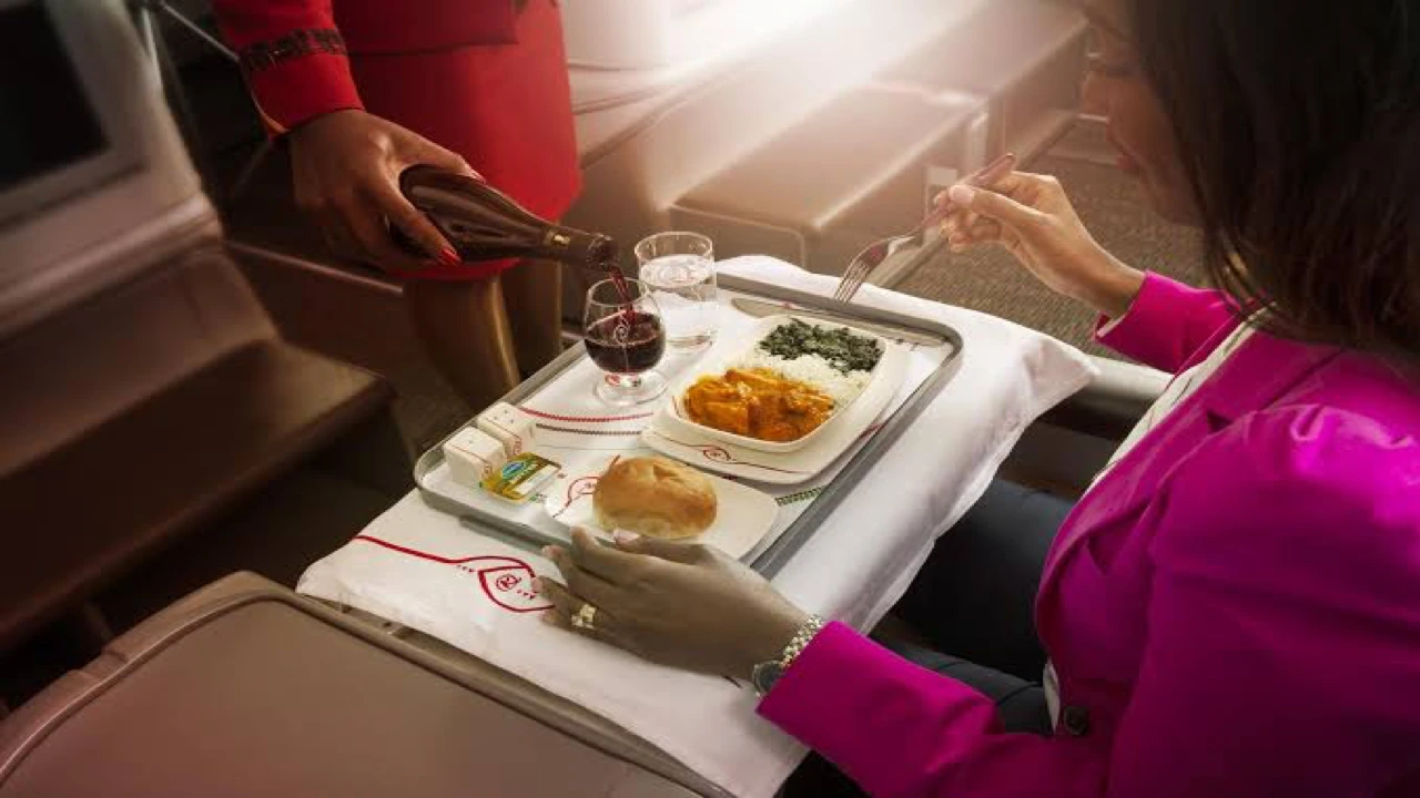Kenya Airways Business Class business class dining and meal service