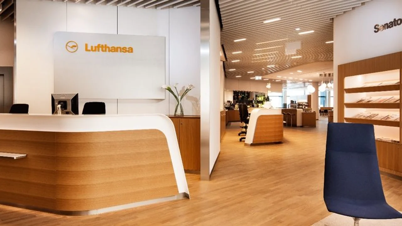 Lufthansa Allegris / Business business class airport lounge — Lounge access when flying Lufthansa