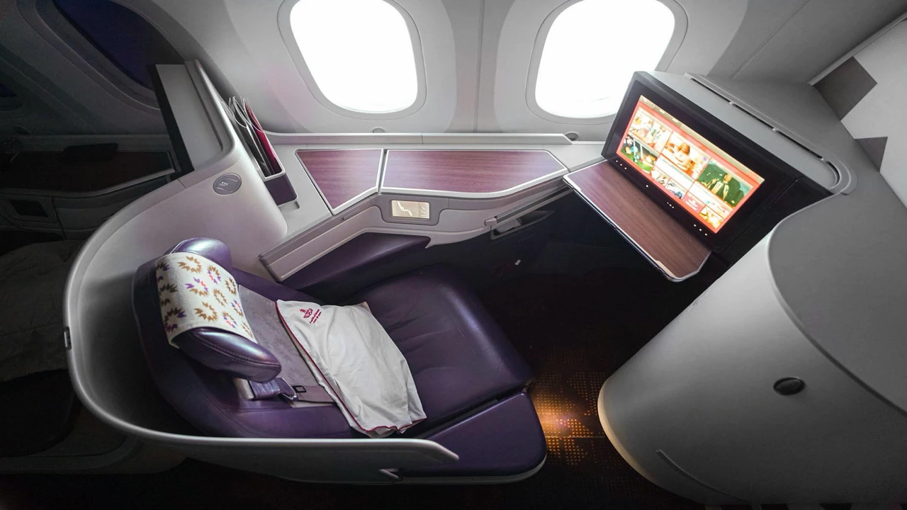 Royal Air Maroc Business Class business class seat and cabin
