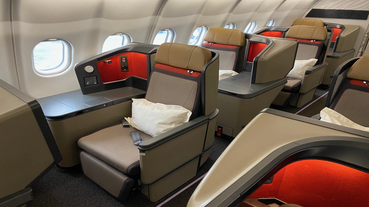 South African Airways Business Class business class seat and cabin